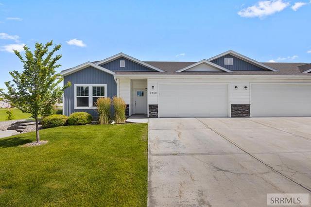 2858 Elmwood, Idaho Falls, ID 83402