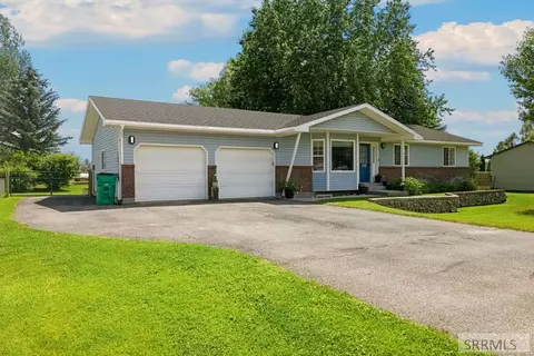 4122 E 230 N, Rigby, ID 83442 photo 3