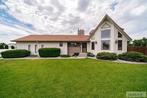 946 S Bellin Rd, Idaho Falls, ID 83402