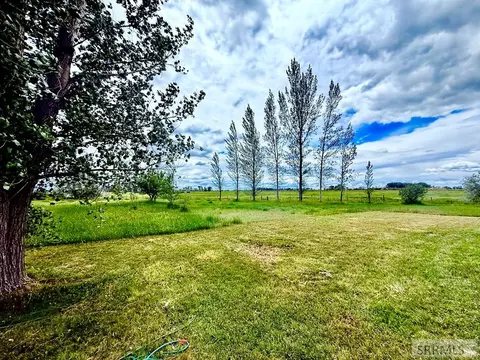 709 N 3400 E, Menan, ID 83434 photo 6