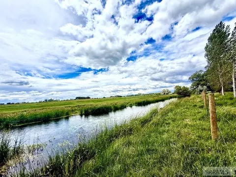 709 N 3400 E, Menan, ID 83434 photo 4