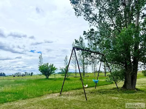 709 N 3400 E, Menan, ID 83434 photo 5