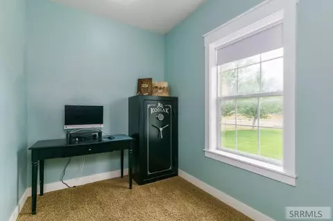 Entry Way - 182 Merrill Way, Grace, ID 83241 photo 4 of 5