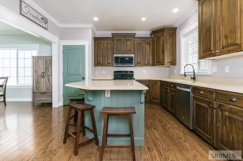 Kitchen - 182 Merrill Way, Grace, ID 83241 photo 2 of 5