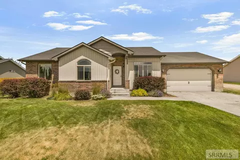 3625 E Hyrum Dr, Idaho Falls, ID 83401