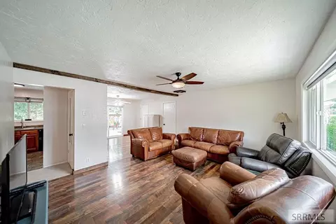 360 Summer St, Rigby, ID 83442 photo 8