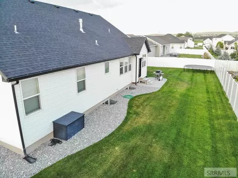 Exterior - 4900 Torcello Dr, Ammon, ID 83406 photo 3 of 5