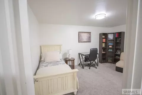 Bedroom - 4900 Torcello Dr, Ammon, ID 83406 photo 6 of 6