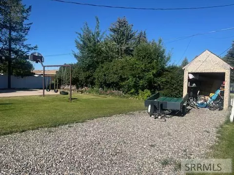 Exterior - 906 S Main St, Grace, ID 83241 photo 9 of 12