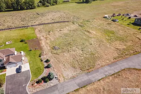 2917 Hackamore Dr, St Anthony, ID 83445 photo 4
