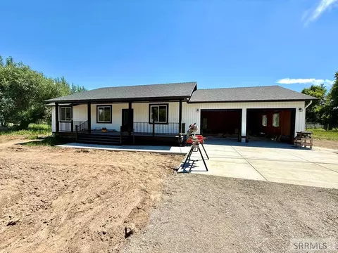 Exterior - 32 E Cedar St, Parker, ID 83438 photo 1 of 5