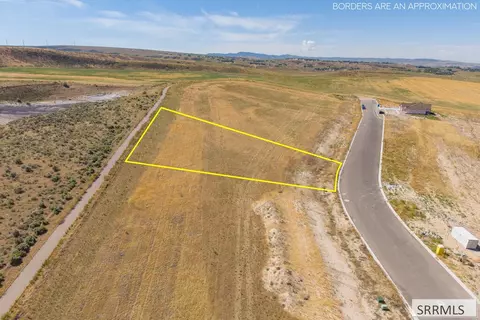 3377 Lancer Ave, Ammon, ID 83406 photo 3