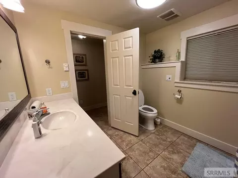 Bath - 1984 E 183 N, Rexburg, ID 83440 photo 6 of 6