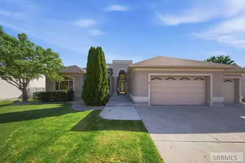 299 La Costa Dr, Idaho Falls, ID 83401