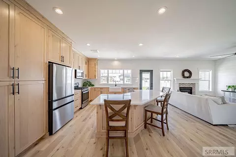 Kitchen - 3671 E 13 N, Rigby, ID 83442 photo 4 of 5