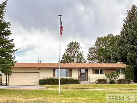 3197 Eagle Rock Rd, American Falls, ID 83211