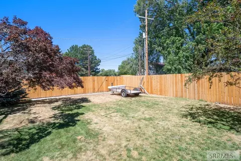 Exterior - 396 W 2nd S, Rigby, ID 83442 photo 6 of 7