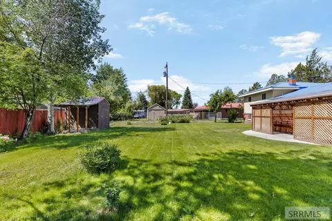 Exterior - 646 E 4th N, Saint Anthony, ID 83445 photo 6 of 7