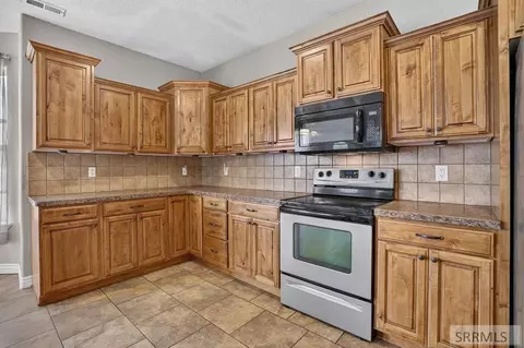 4520 Hershey Loop, Chubbuck, ID 83202 photo 14