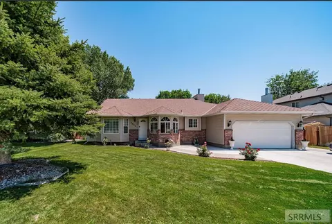 2939 Sandstone Dr, Idaho Falls, ID 83404