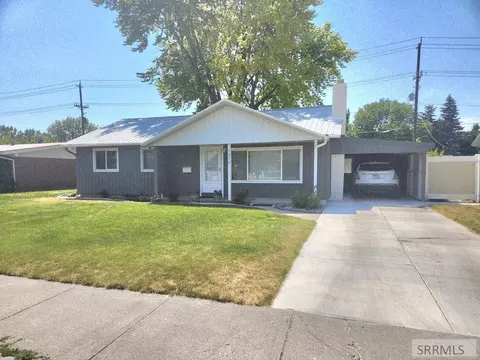 1472 Austin Ave, Idaho Falls, ID 83404