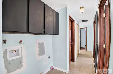 Entry Way - 102 E Custer St, Aberdeen, ID 83210 photo 1 of 1