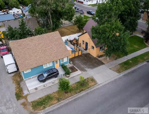 492 G St, Idaho Falls, ID 83402