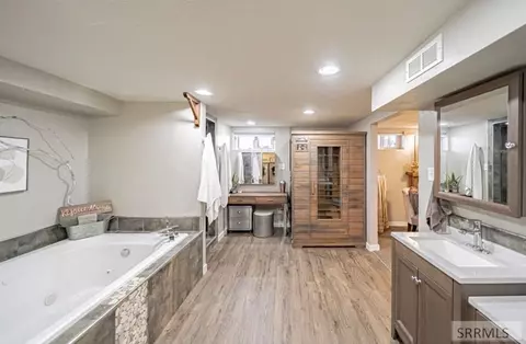Bath - 5444 E 145 N, Rigby, ID 83442 photo 5 of 9