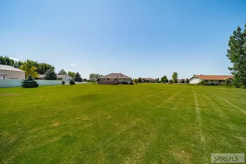 Exterior - 3729 E 10 N, Rigby, ID 83442 photo 9 of 11