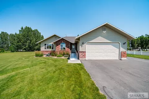 3729 E 10 N, Rigby, ID 83442 photo 1