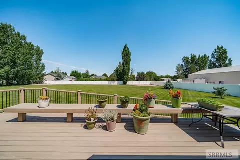 Exterior - 3729 E 10 N, Rigby, ID 83442 photo 8 of 11