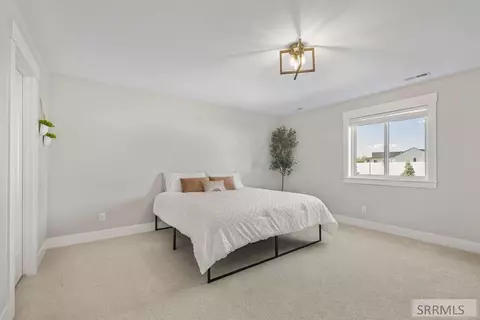 970 Pine Brook Ln, Rexburg, ID 83440 photo 12