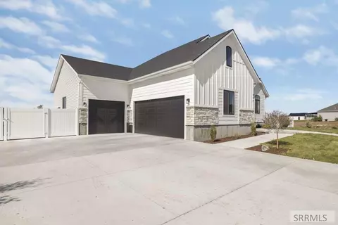 970 Pine Brook Ln, Rexburg, ID 83440 photo 2