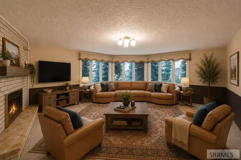Living - 310 S 4th E, Rexburg, ID 83440 photo 11 of 11