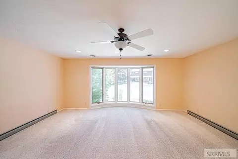 Living - 310 S 4th E, Rexburg, ID 83440 photo 7 of 11