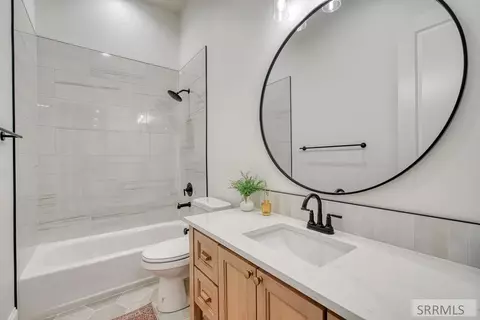 Bath - 3262 Granger St, Ammon, ID 83406 photo 8 of 10