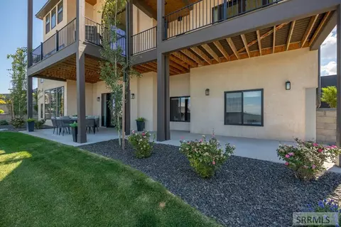 Exterior - 3262 Granger St, Ammon, ID 83406 photo 10 of 13
