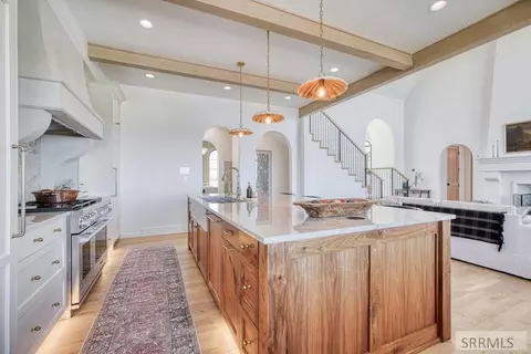 Kitchen - 3262 Granger St, Ammon, ID 83406 photo 4 of 5