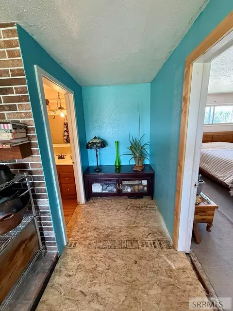 Entry Way - 2 Hammon Dr, Salmon, ID 83467 photo 1 of 1