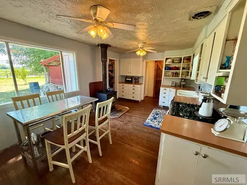 Kitchen - 2 Hammon Dr, Salmon, ID 83467 photo 1 of 2