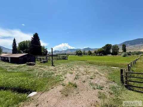 Exterior - 2 Hammon Dr, Salmon, ID 83467 photo 6 of 12