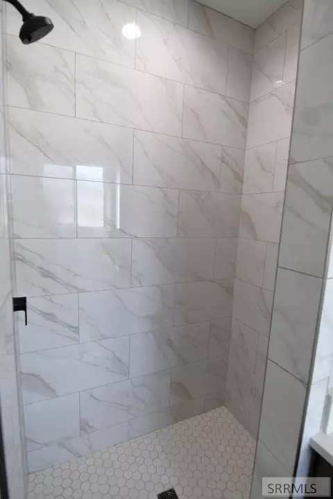 Bath - 3789 E 194 N, Rigby, ID 83442 photo 2 of 5