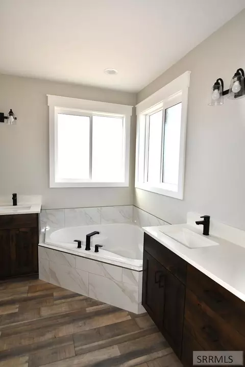 Bath - 3789 E 194 N, Rigby, ID 83442 photo 5 of 5