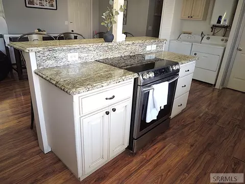 Kitchen - 790 E Targhee St, Saint Anthony, ID 83445 photo 2 of 2