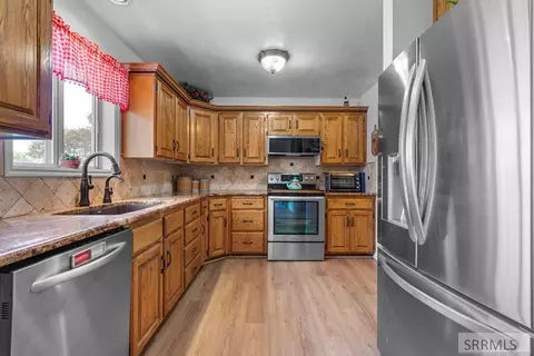 Kitchen - 190 W 4 N, Rigby, ID 83442 photo 2 of 3