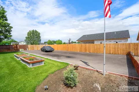 Exterior - 190 W 4 N, Rigby, ID 83442 photo 10 of 11
