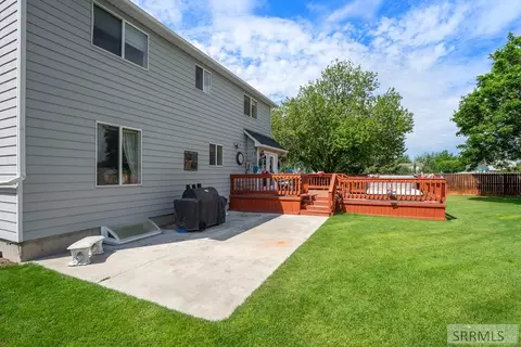 Exterior - 190 W 4 N, Rigby, ID 83442 photo 8 of 11