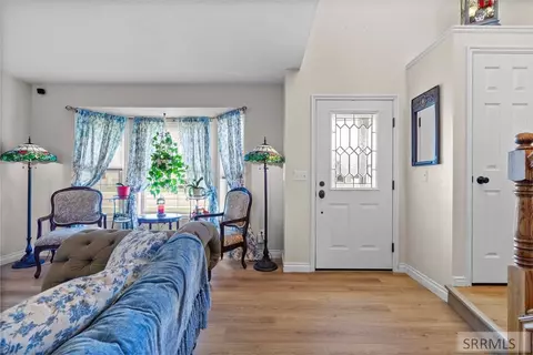 Entry Way - 190 W 4 N, Rigby, ID 83442 photo 1 of 8