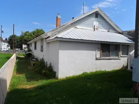 Exterior - 437 W 6th S, Rexburg, ID 83440 photo 1 of 1