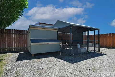Exterior - 194 N 3400 E, Rigby, ID 83442 photo 8 of 10